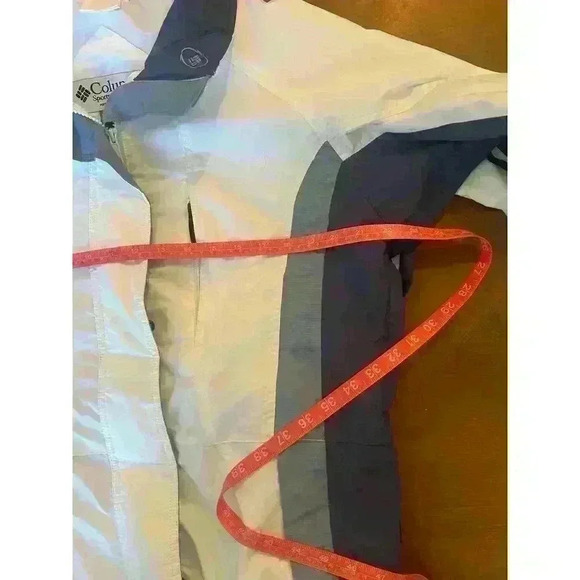 Columbia woman’s interchange jacket size medium in excellent condition - Picture 8 of 9